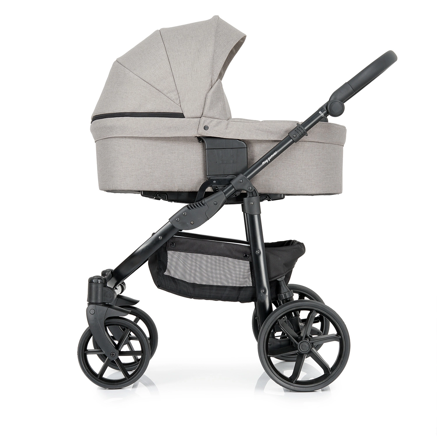 my junior® MIYO²
(This is a brand or product name and does not require translation; it remains the same in French.) My Junior Kinderwagen - my junior® MIYO²
(This is a brand or product name and does not require translation; it remains the same in French.)