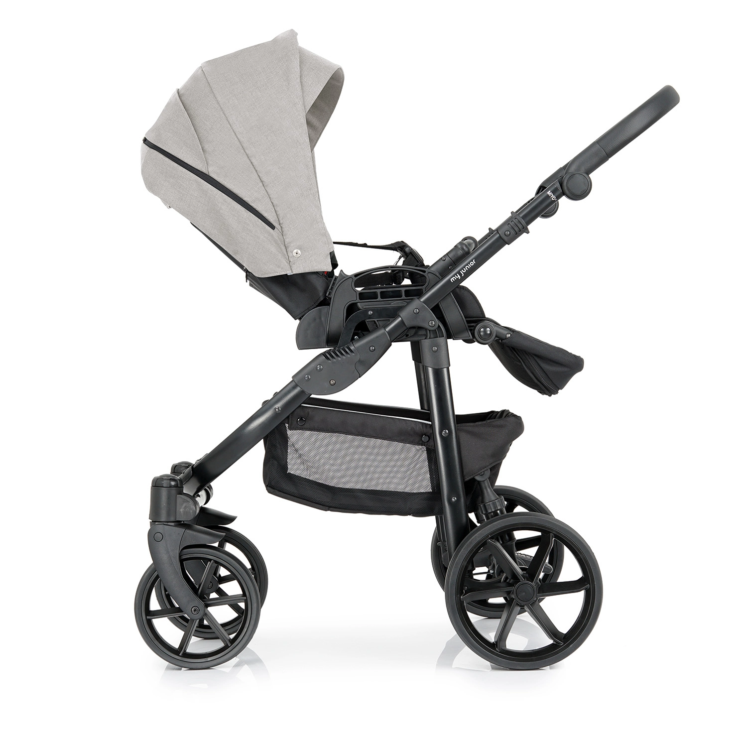 my junior® MIYO²
(This is a brand or product name and does not require translation; it remains the same in French.) My Junior Kinderwagen - my junior® MIYO²
(This is a brand or product name and does not require translation; it remains the same in French.)