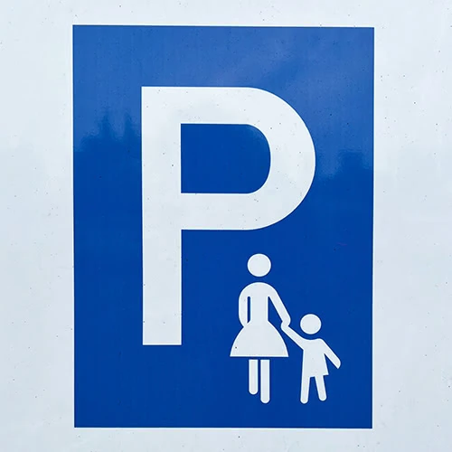 my junior Kinderwagen eltern-kind-parkplatz
